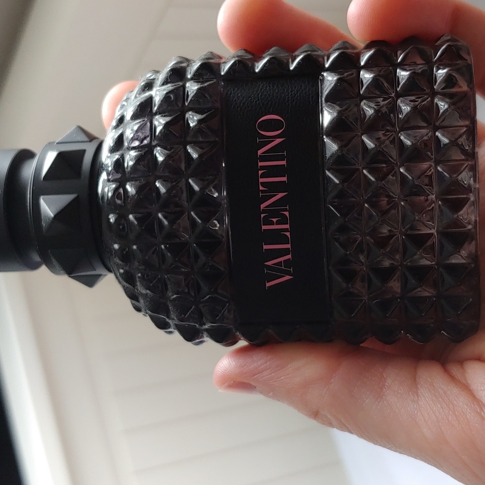 Valentino Uomo perfume
